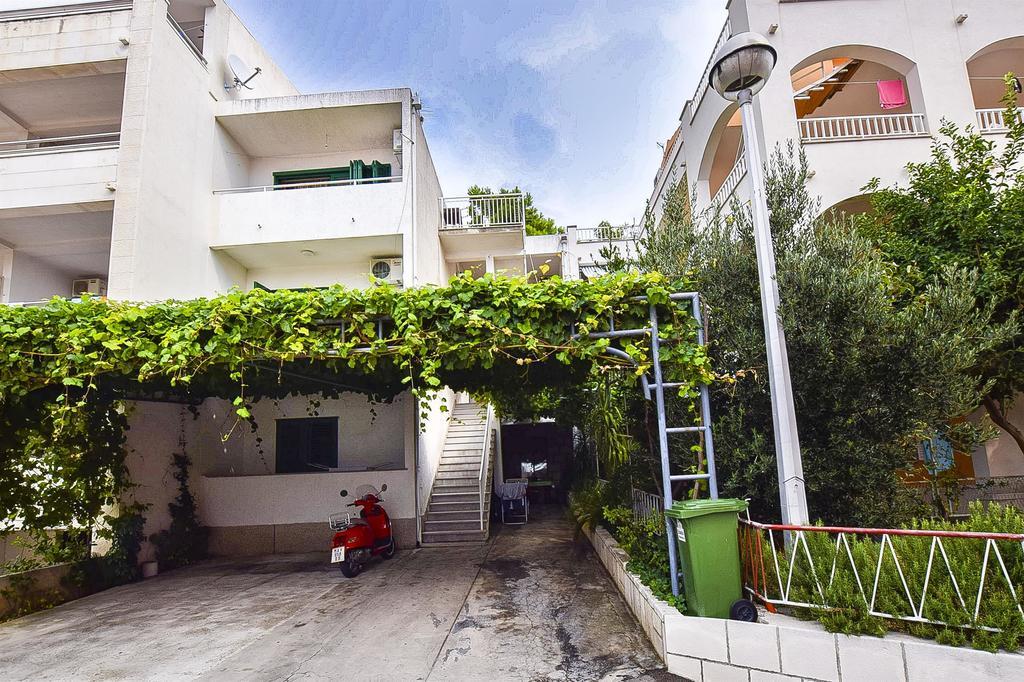 Apartments Miljenko Makarska Eksteriør bilde